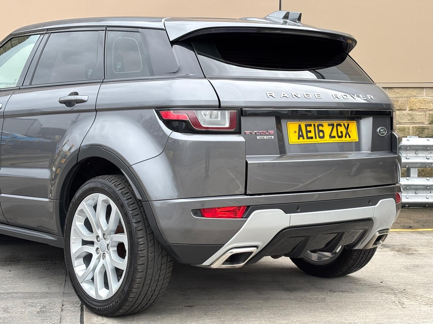 Used Land Rover Range Rover Evoque 2016 for sale - 77939347: Photo 40
