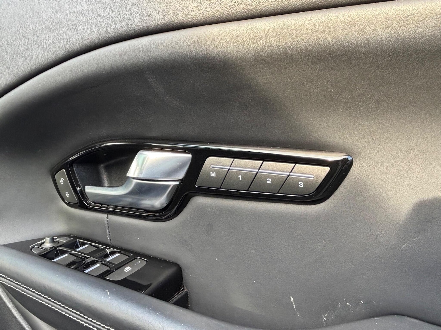 Used Land Rover Range Rover Evoque 2016 for sale - 77939347: Photo 67