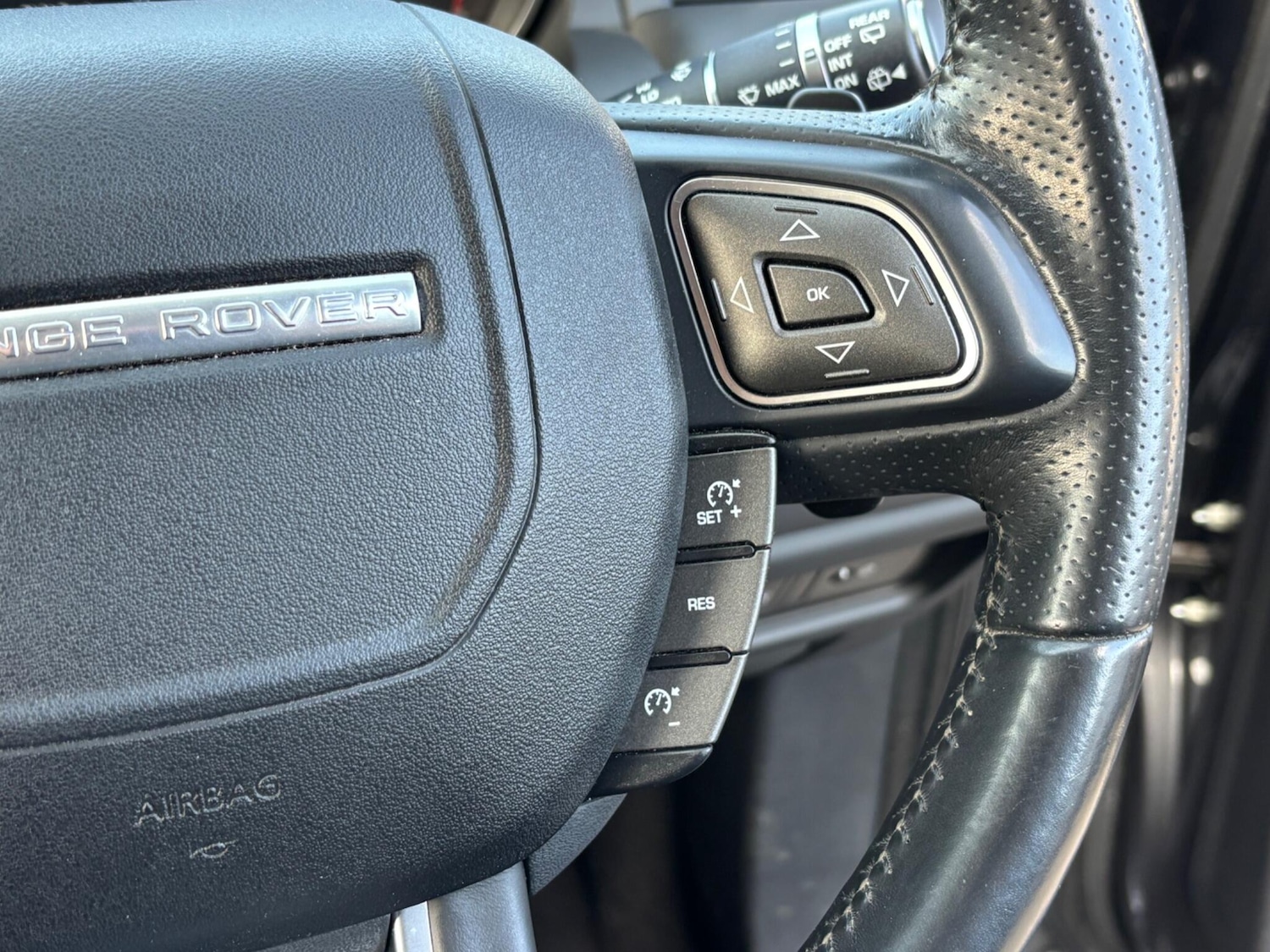 Used Land Rover Range Rover Evoque 2016 for sale - 77939347: Photo 76