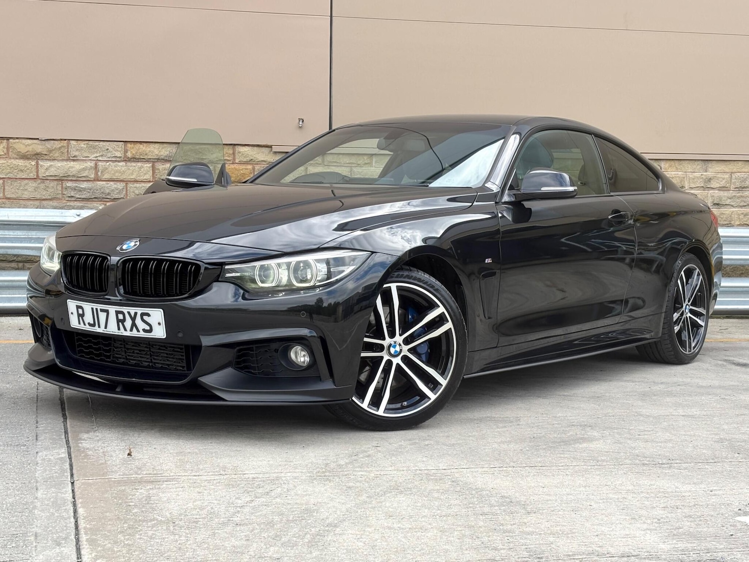 Used BMW 4 Series 2017 for sale - 76246894: Photo 2
