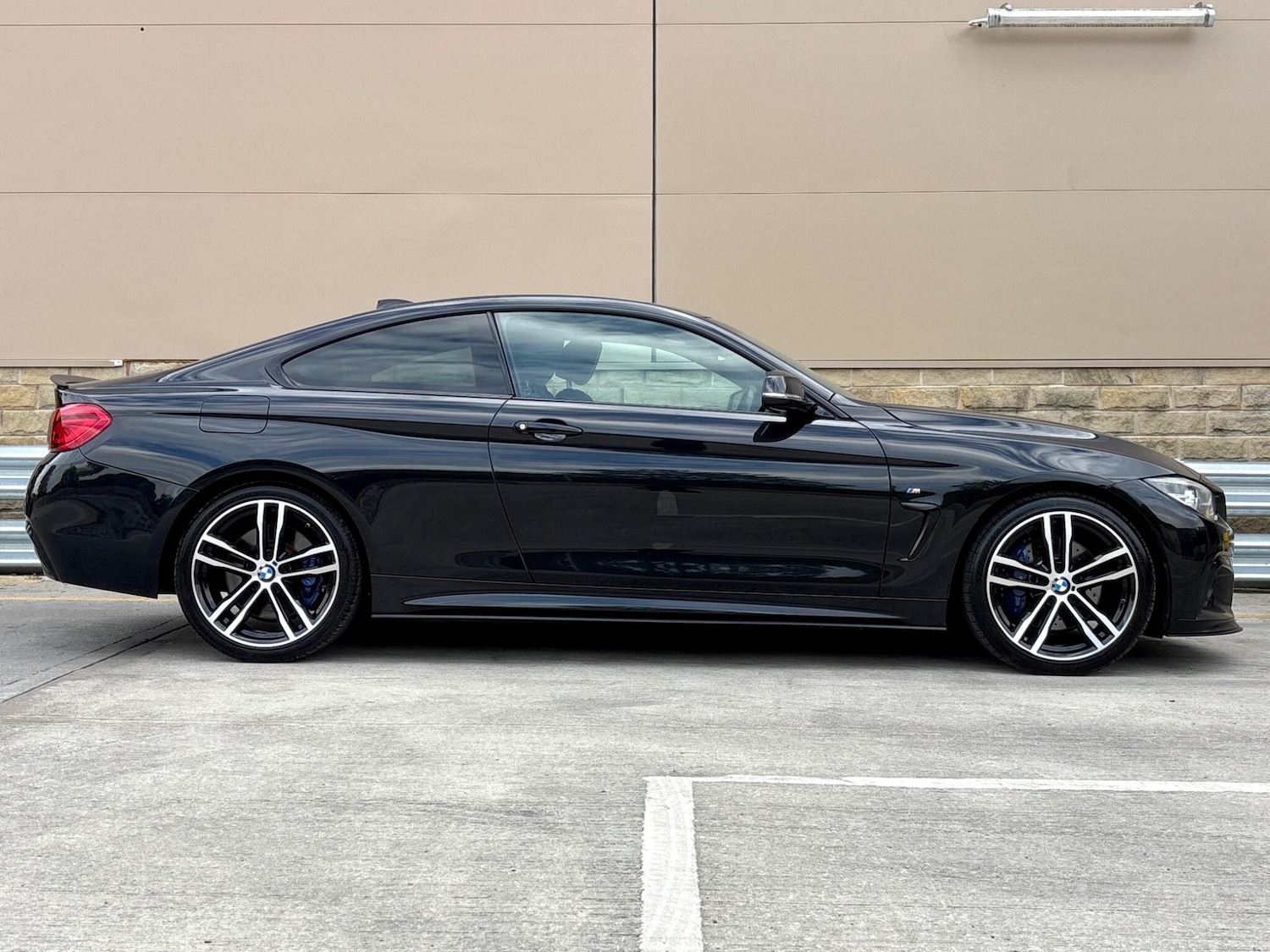 Used BMW 4 Series 2017 for sale - 76246894: Photo 5
