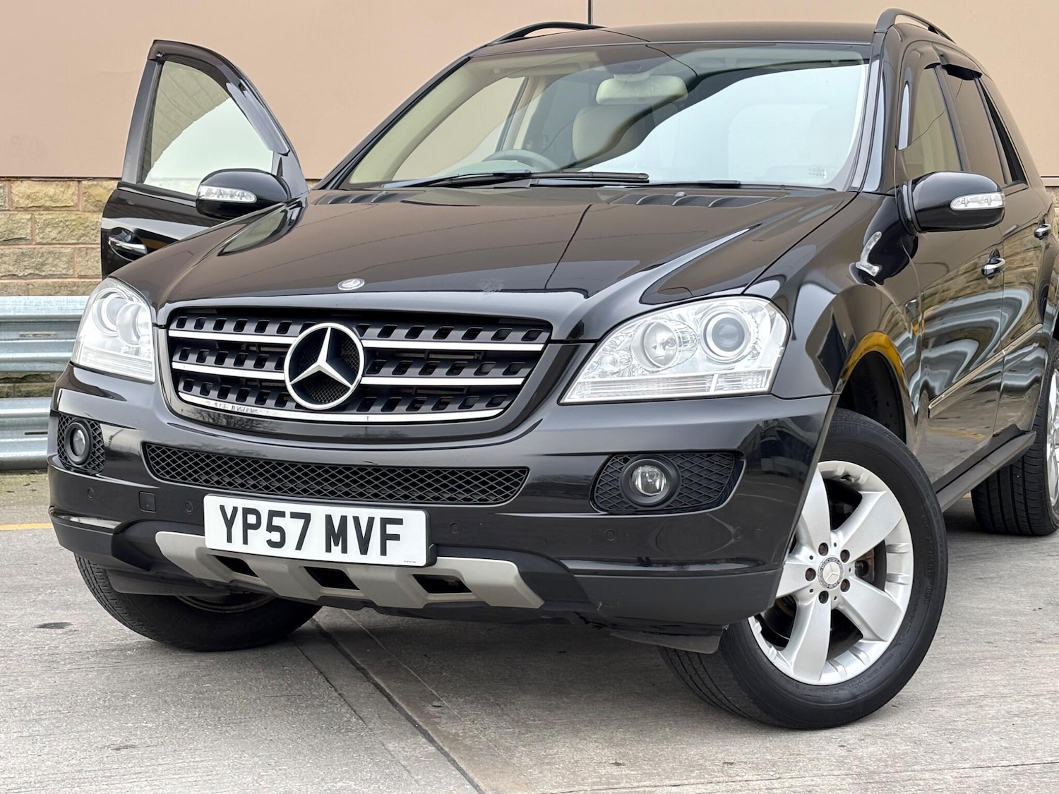 Used Mercedes-Benz M Class 2007 for sale - 77957267: Photo 26