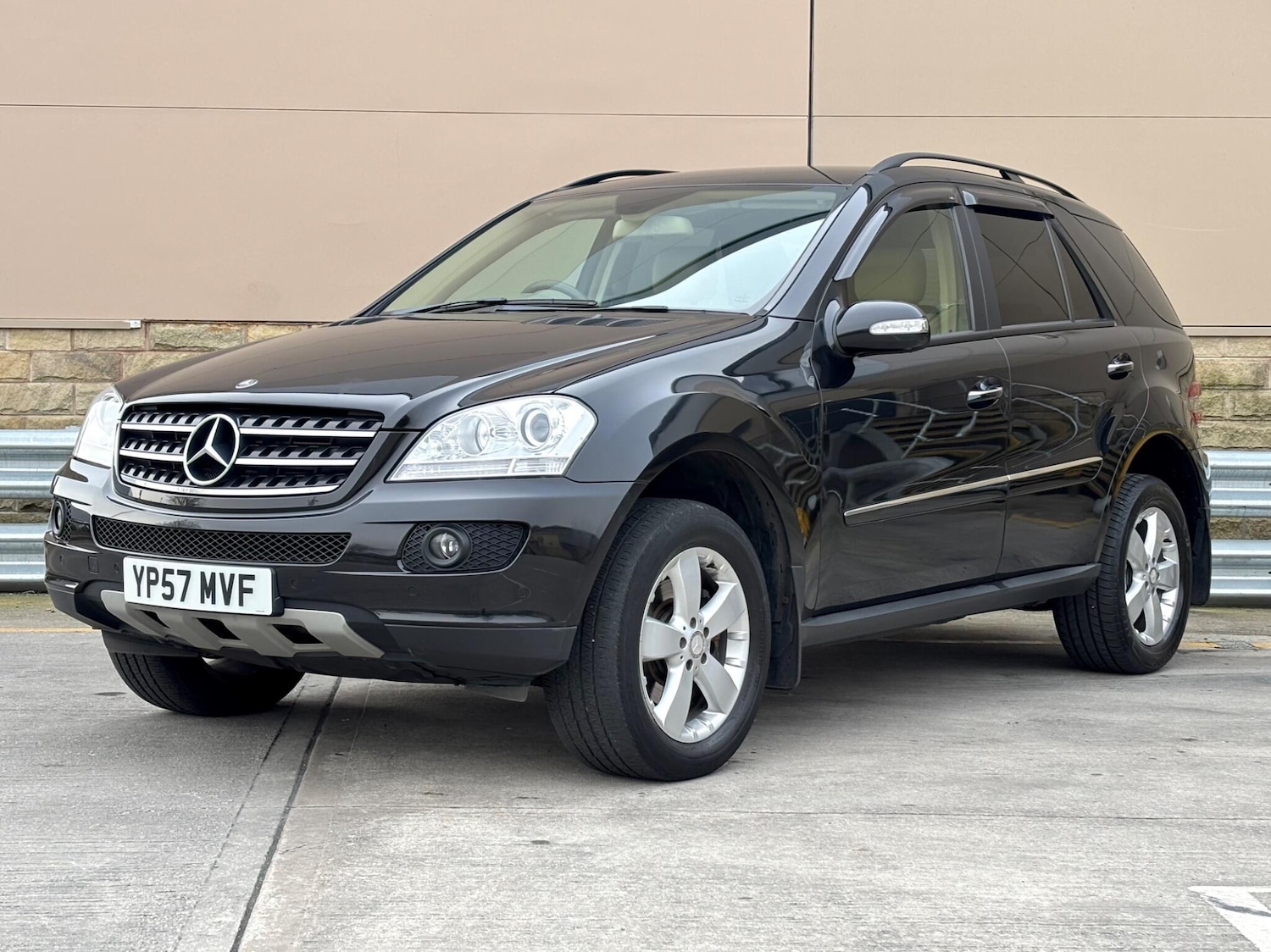 Used Mercedes-Benz M Class 2007 for sale - 77957267: Photo 8