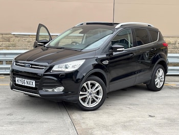 Used Ford Kuga 2016 for sale - 79349200: Photo