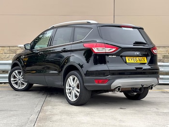 Used Ford Kuga 2016 for sale - 79349200: Photo