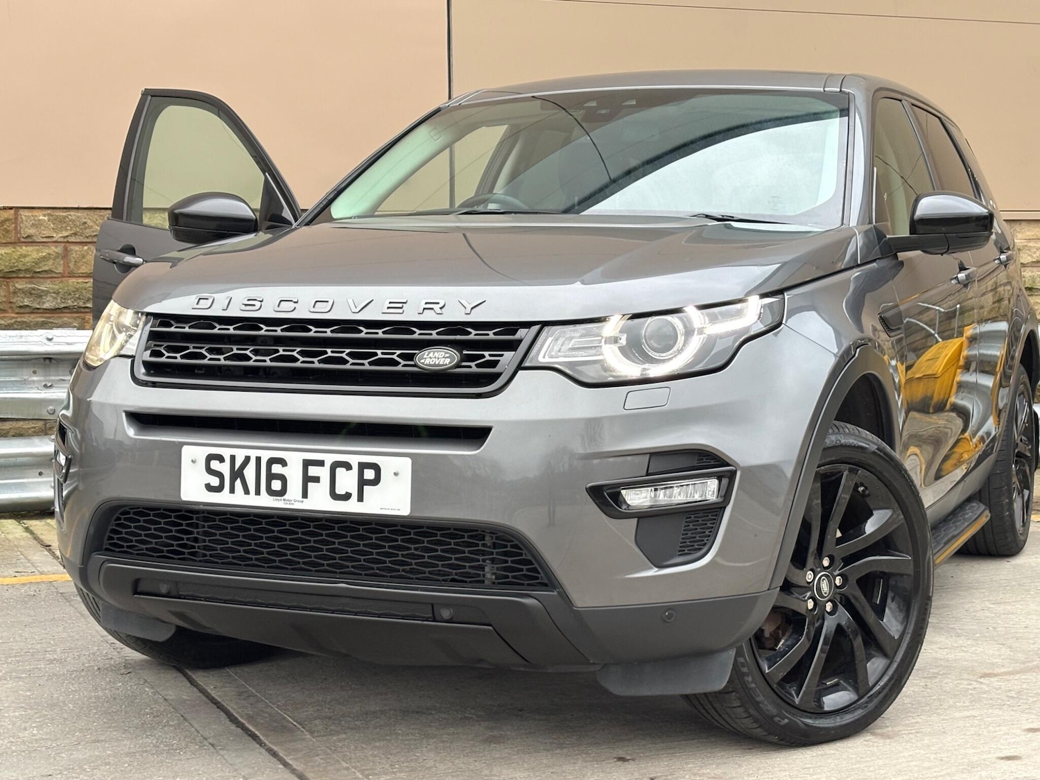 Used Land Rover Discovery Sport 2016 for sale - 77120123: Photo 26