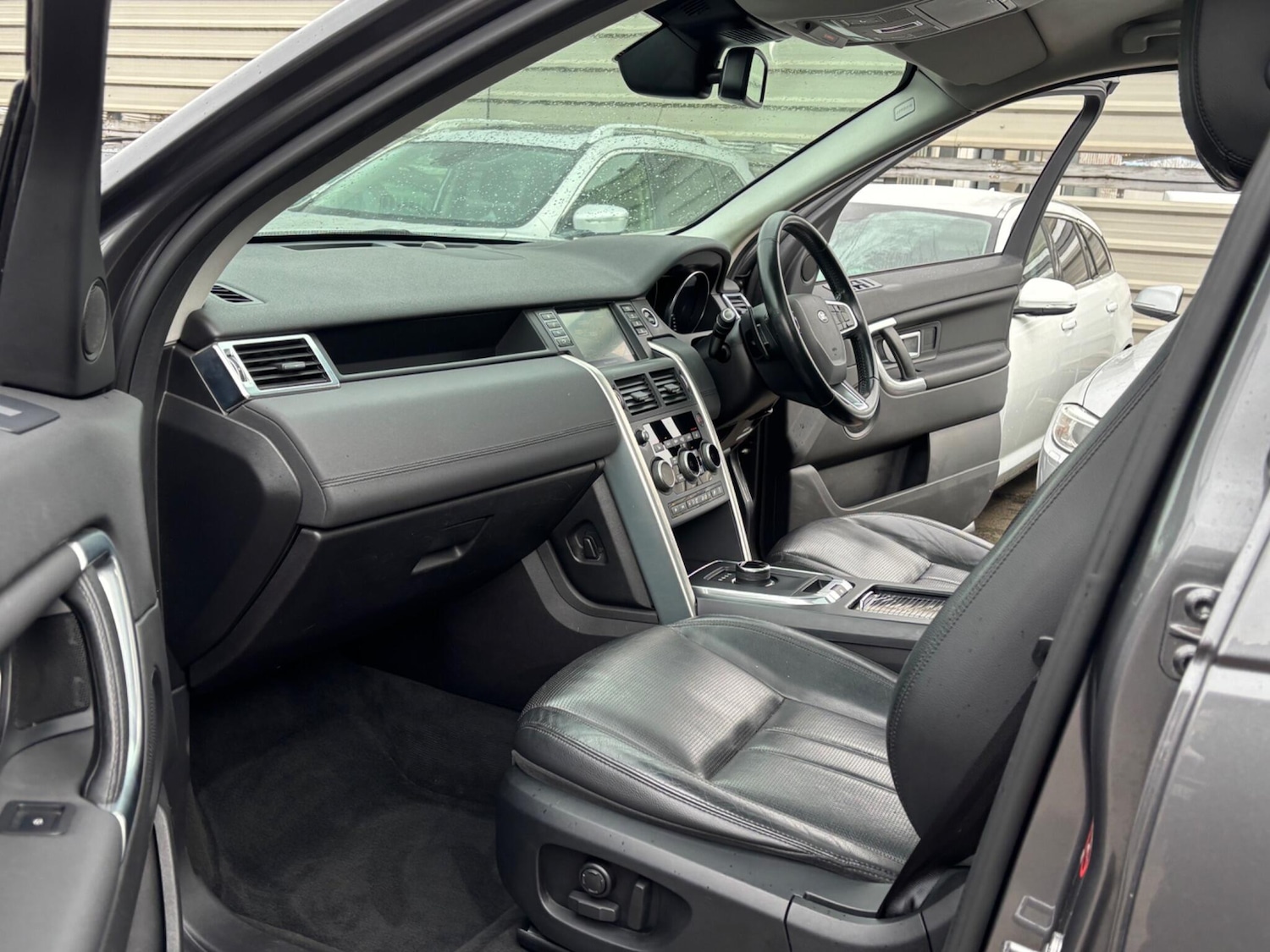 Used Land Rover Discovery Sport 2016 for sale - 77120123: Photo 45