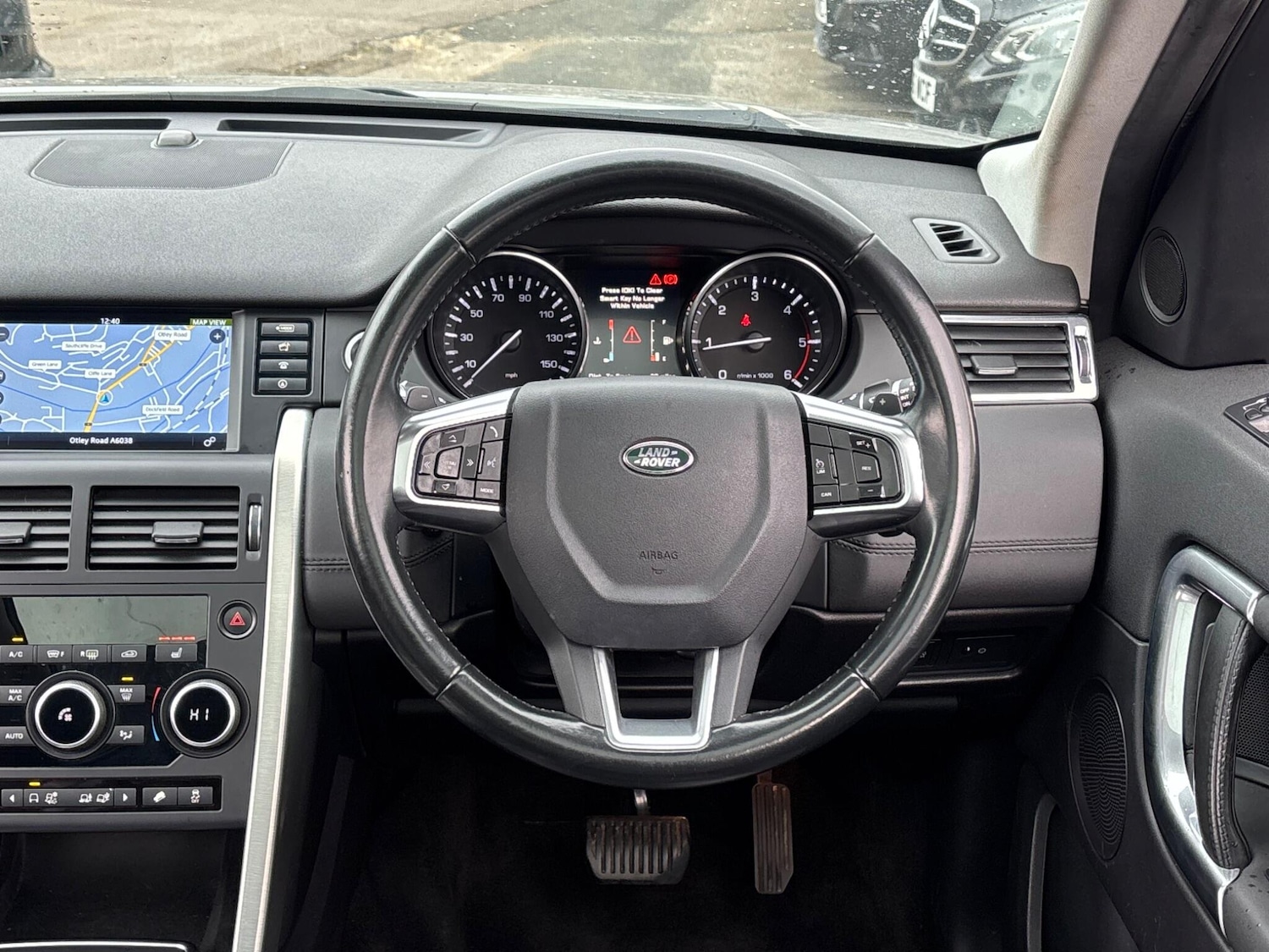 Used Land Rover Discovery Sport 2016 for sale - 77120123: Photo 50