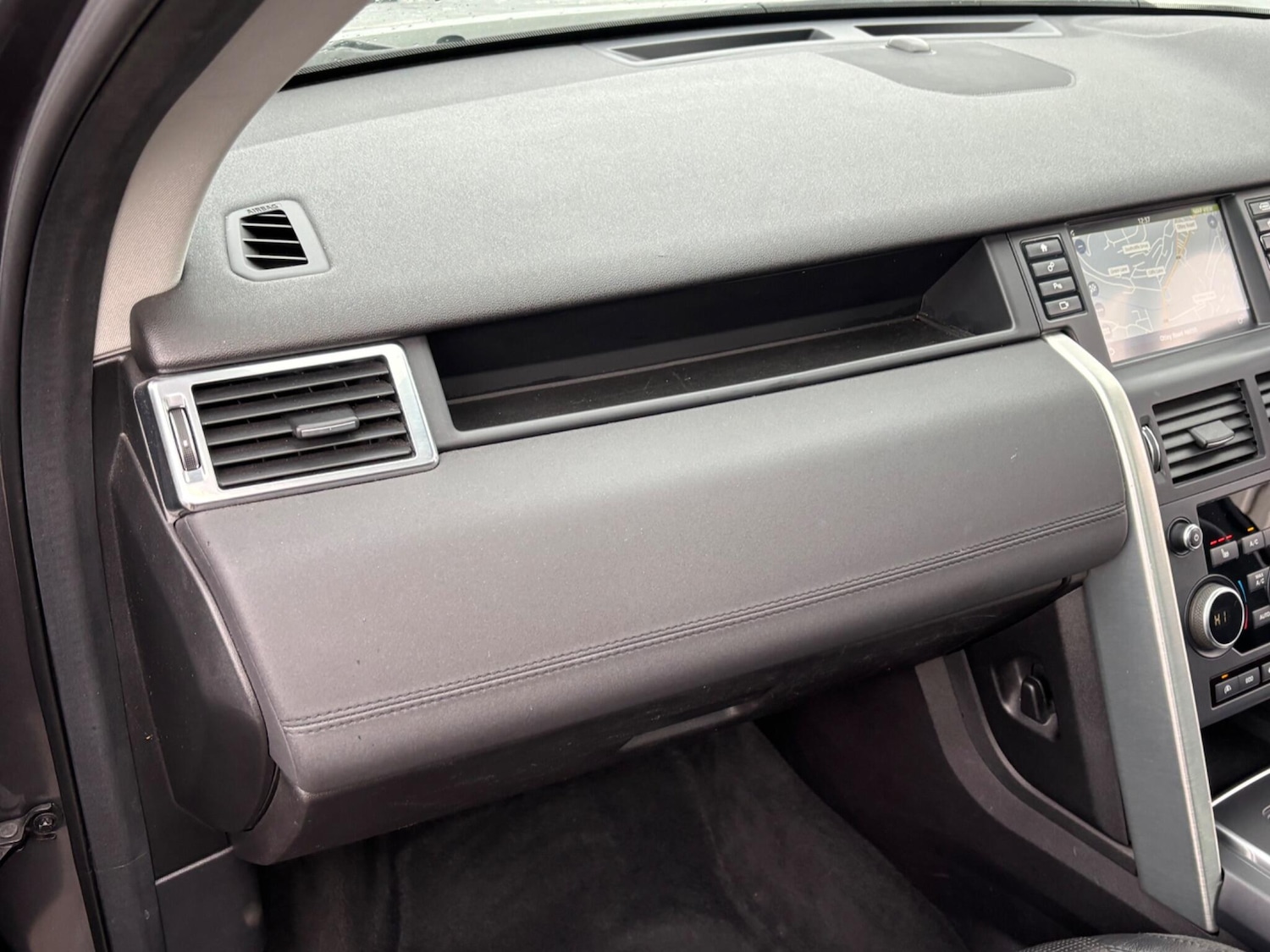 Used Land Rover Discovery Sport 2016 for sale - 77120123: Photo 68