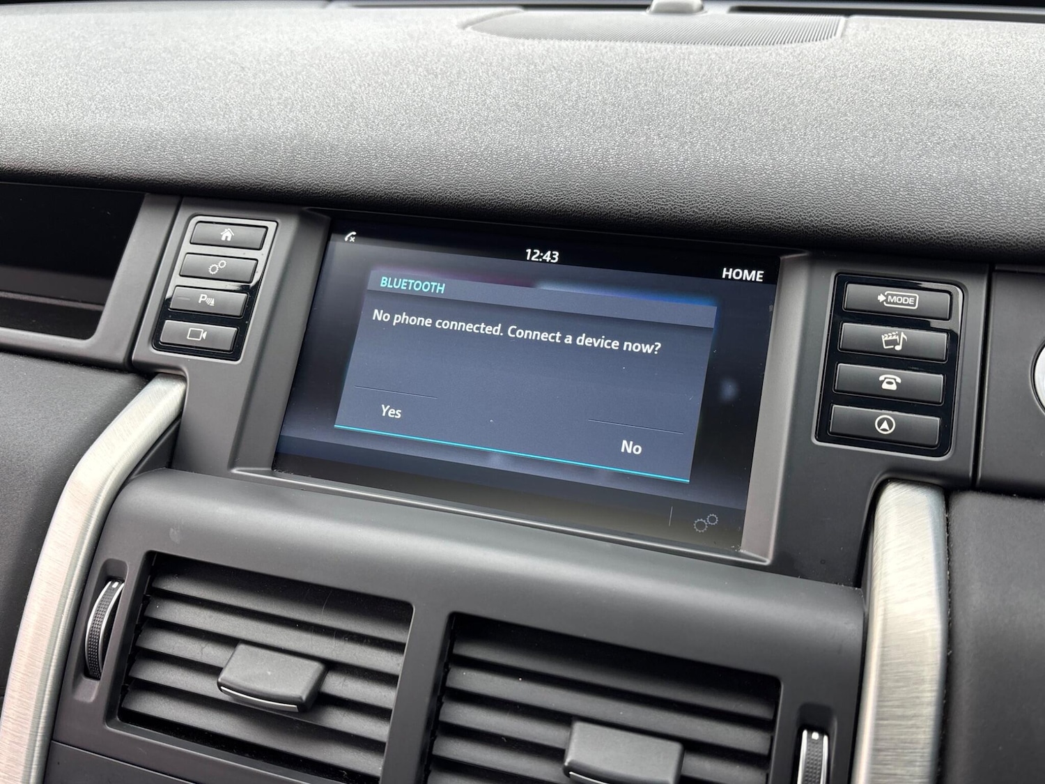 Used Land Rover Discovery Sport 2016 for sale - 77120123: Photo 75