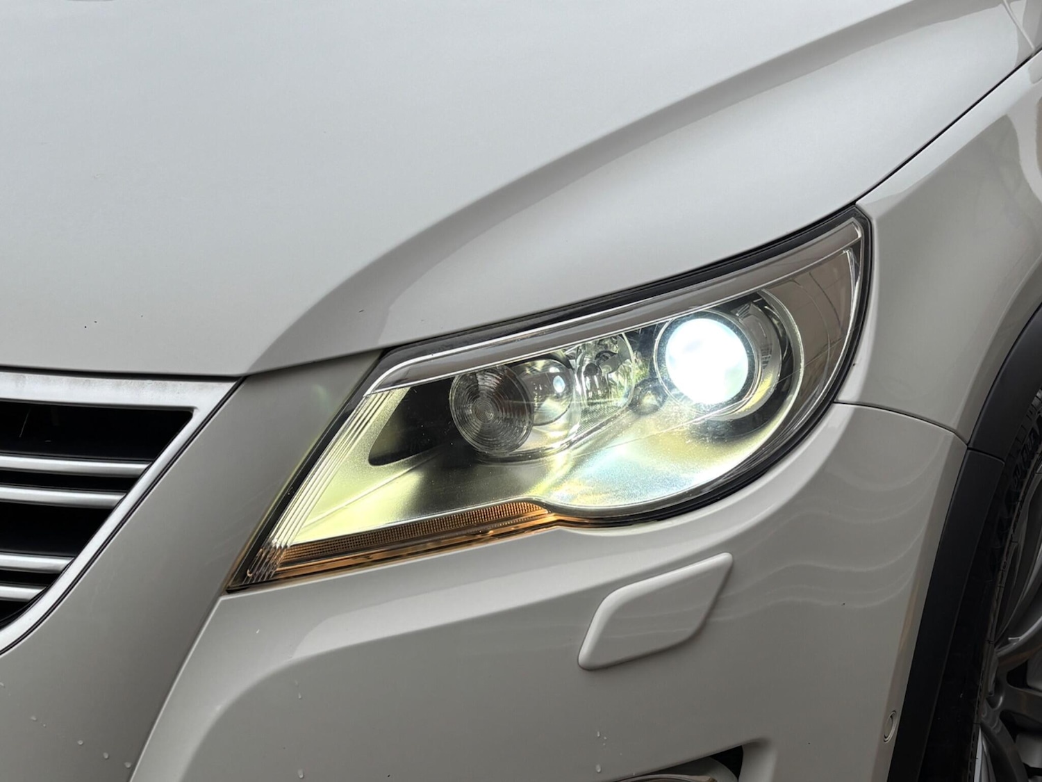 Used Volkswagen Tiguan 2010 for sale - 77242508: Photo 11