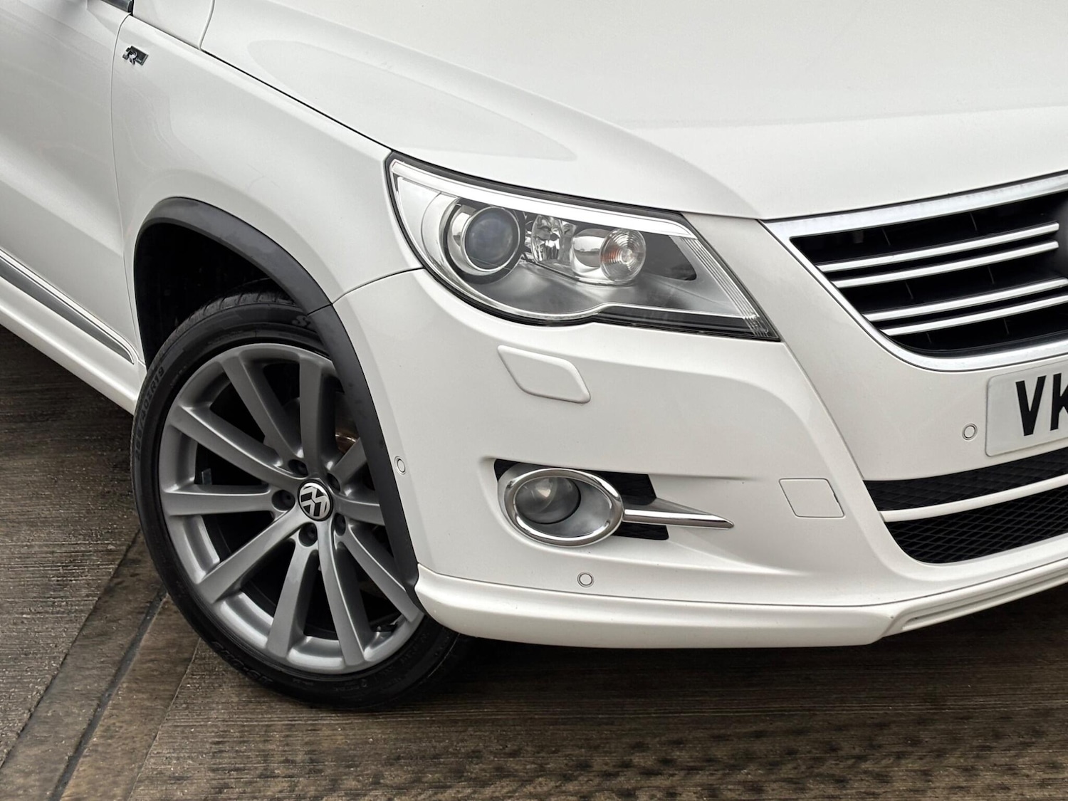 Used Volkswagen Tiguan 2010 for sale - 77242508: Photo 28