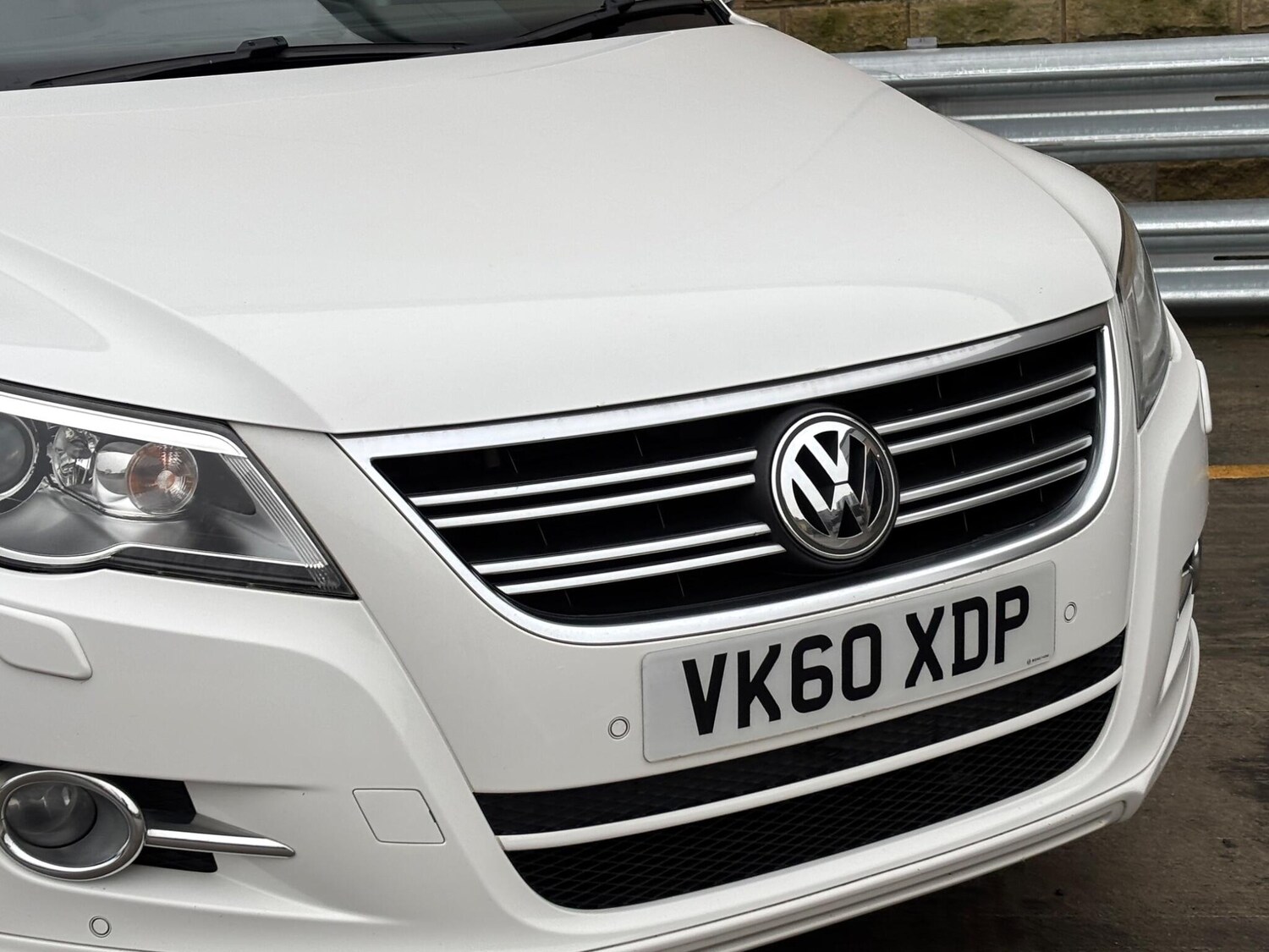 Used Volkswagen Tiguan 2010 for sale - 77242508: Photo 30