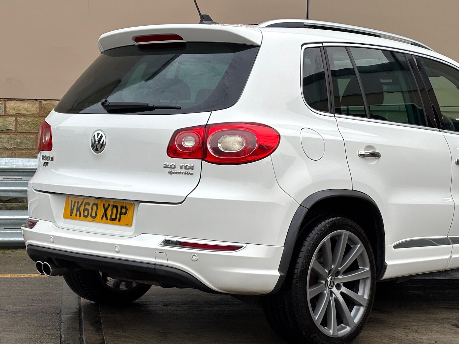Used Volkswagen Tiguan 2010 for sale - 77242508: Photo 37