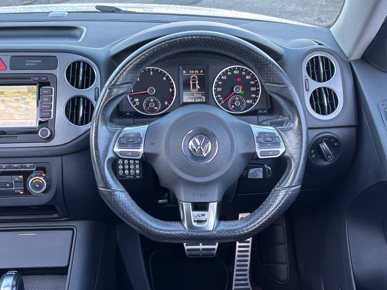 Used Volkswagen Tiguan 2010 for sale - 77242508: Photo 52