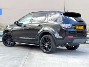 Used Land Rover Discovery Sport 2017 for sale - 74851721: Photo