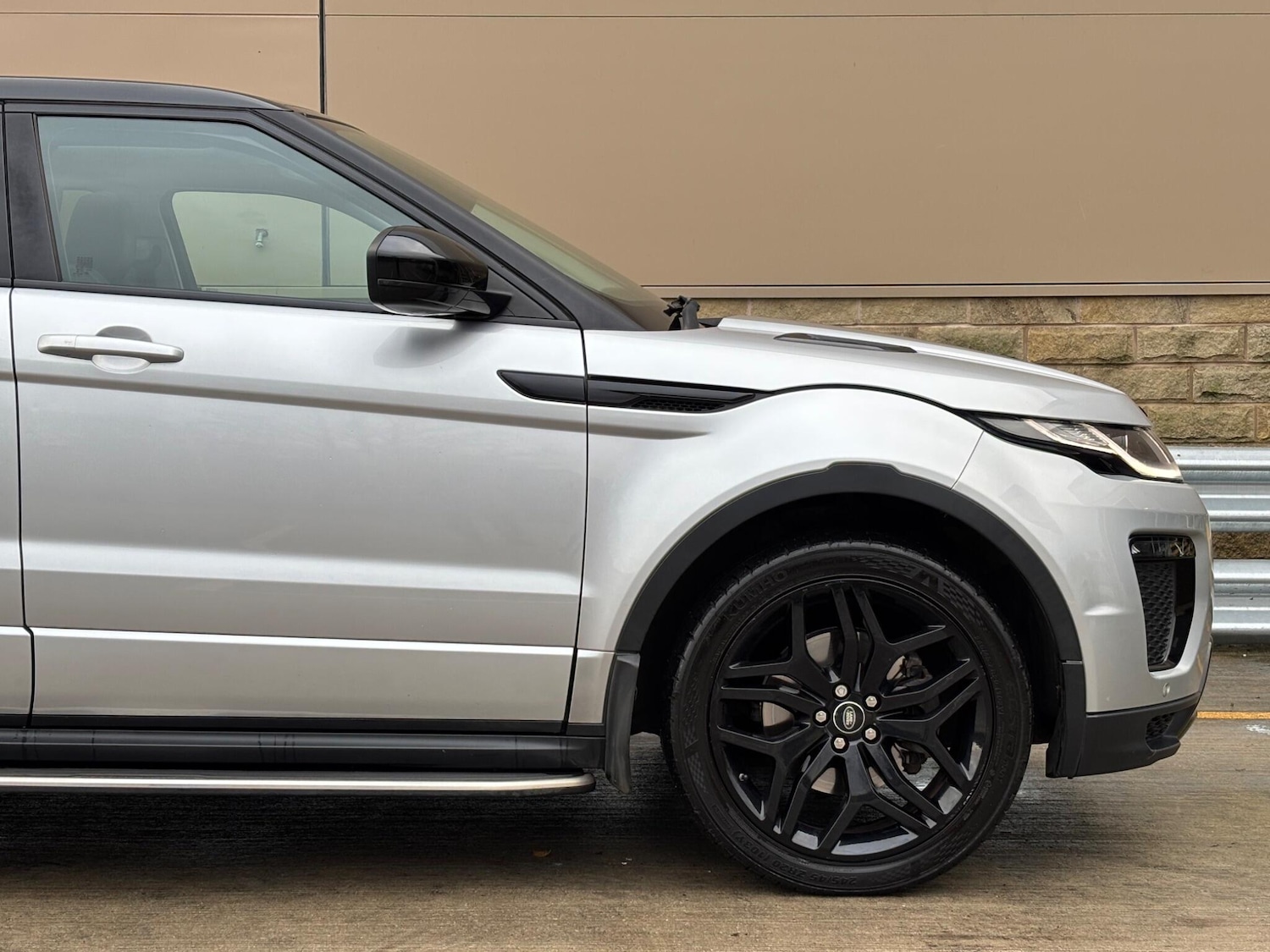 Used Land Rover Range Rover Evoque 2016 for sale - 76823781: Photo 42