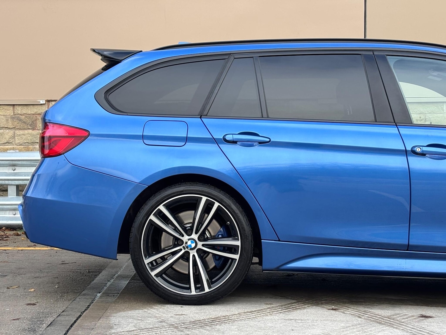 Used BMW 3 Series 2015 for sale - 76512941: Photo 35