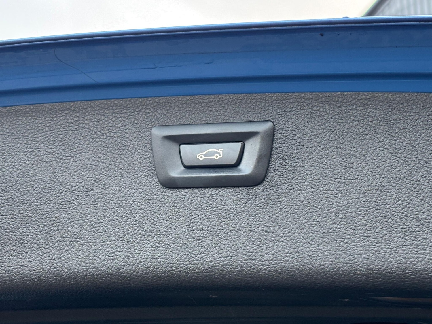 Used BMW 3 Series 2016 for sale - 77016943: Photo 24