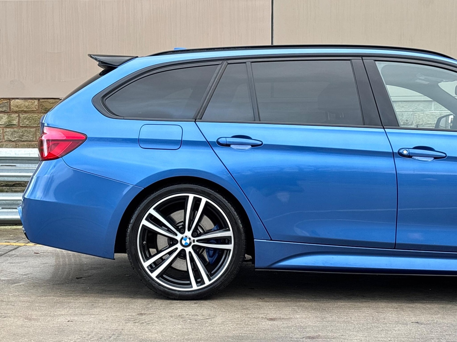 Used BMW 3 Series 2016 for sale - 77016943: Photo 34