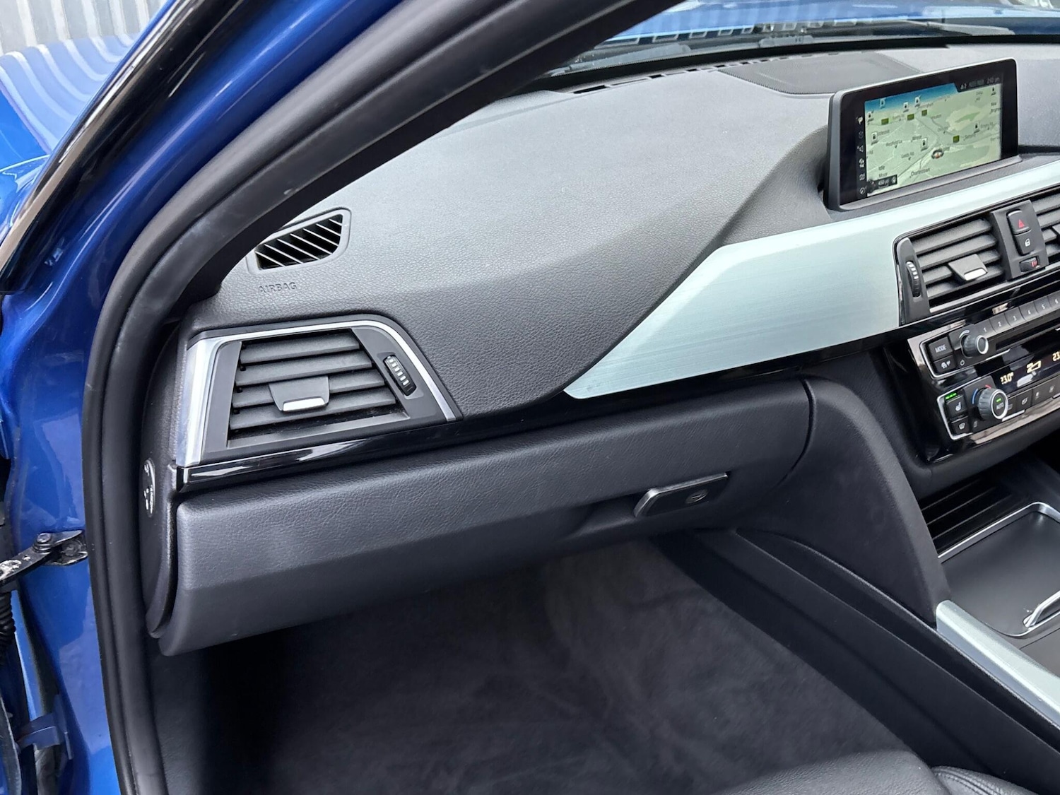 Used BMW 3 Series 2016 for sale - 77016943: Photo 70