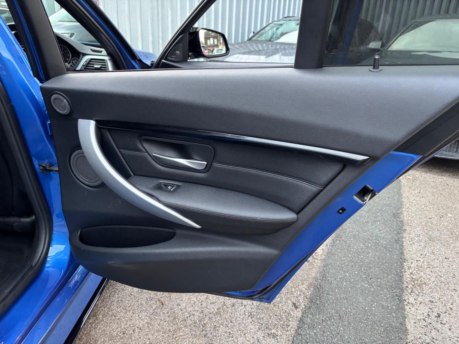 Used BMW 3 Series 2016 for sale - 77016943: Photo 80