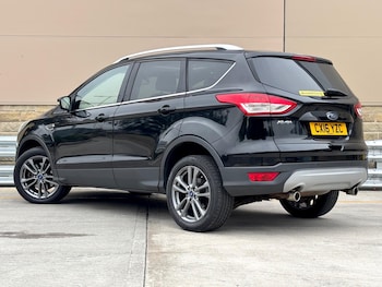 Used Ford Kuga 2016 for sale - 75623347: Photo