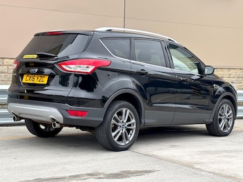Used Ford Kuga 2016 for sale - 75623347: Photo