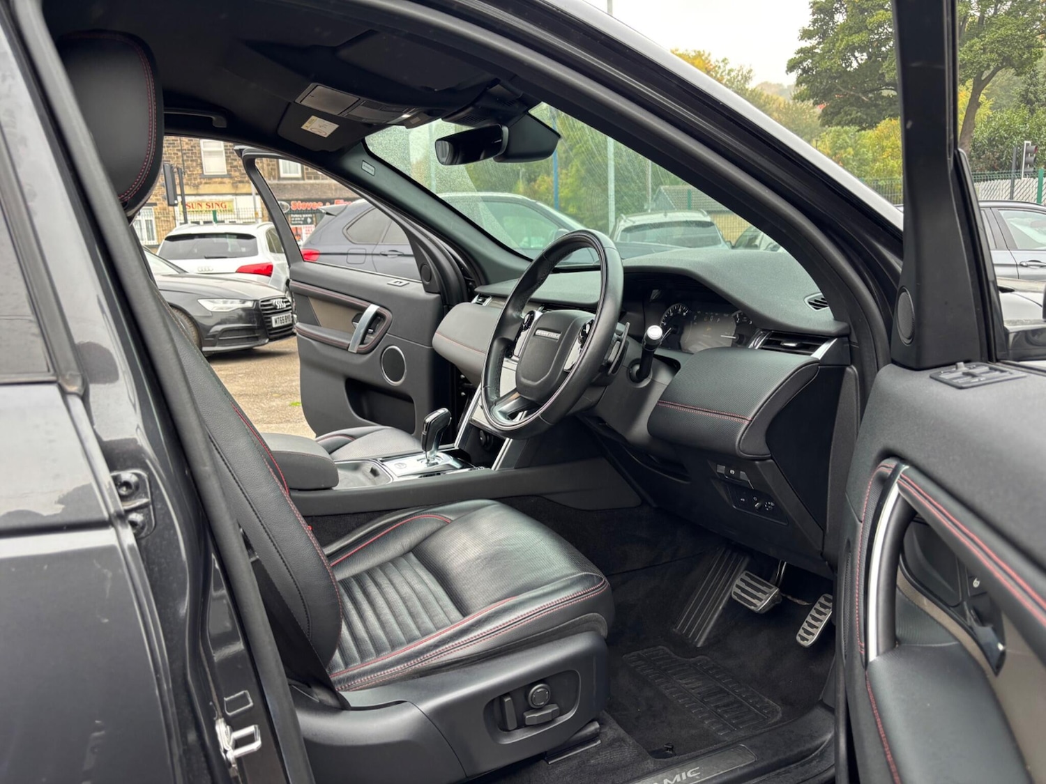 Used Land Rover Discovery Sport 2020 for sale - 76513322: Photo 46