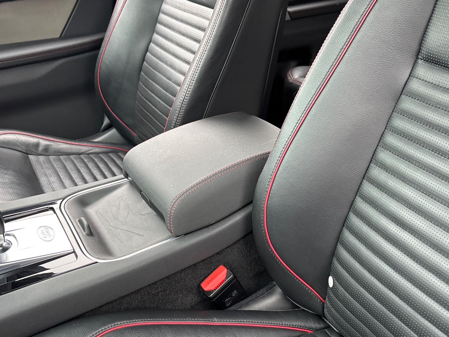 Used Land Rover Discovery Sport 2020 for sale - 76513322: Photo 65