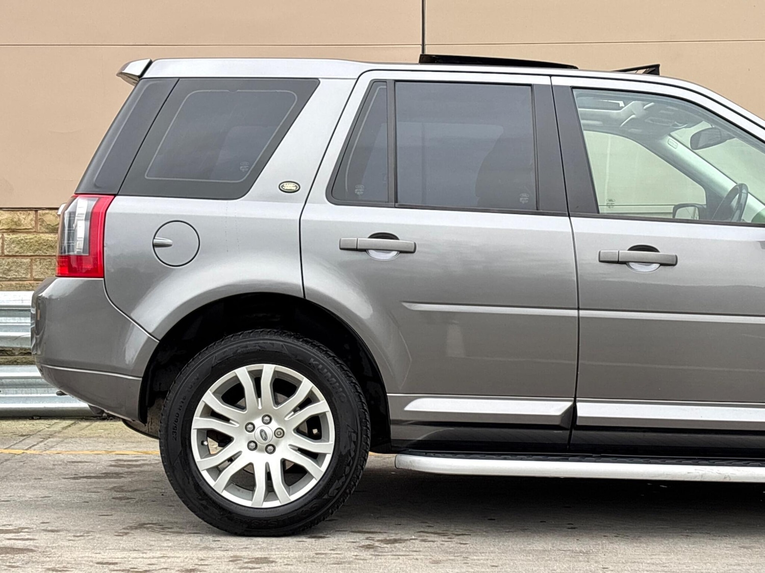 Used Land Rover Freelander 2010 for sale - 77074765: Photo 34