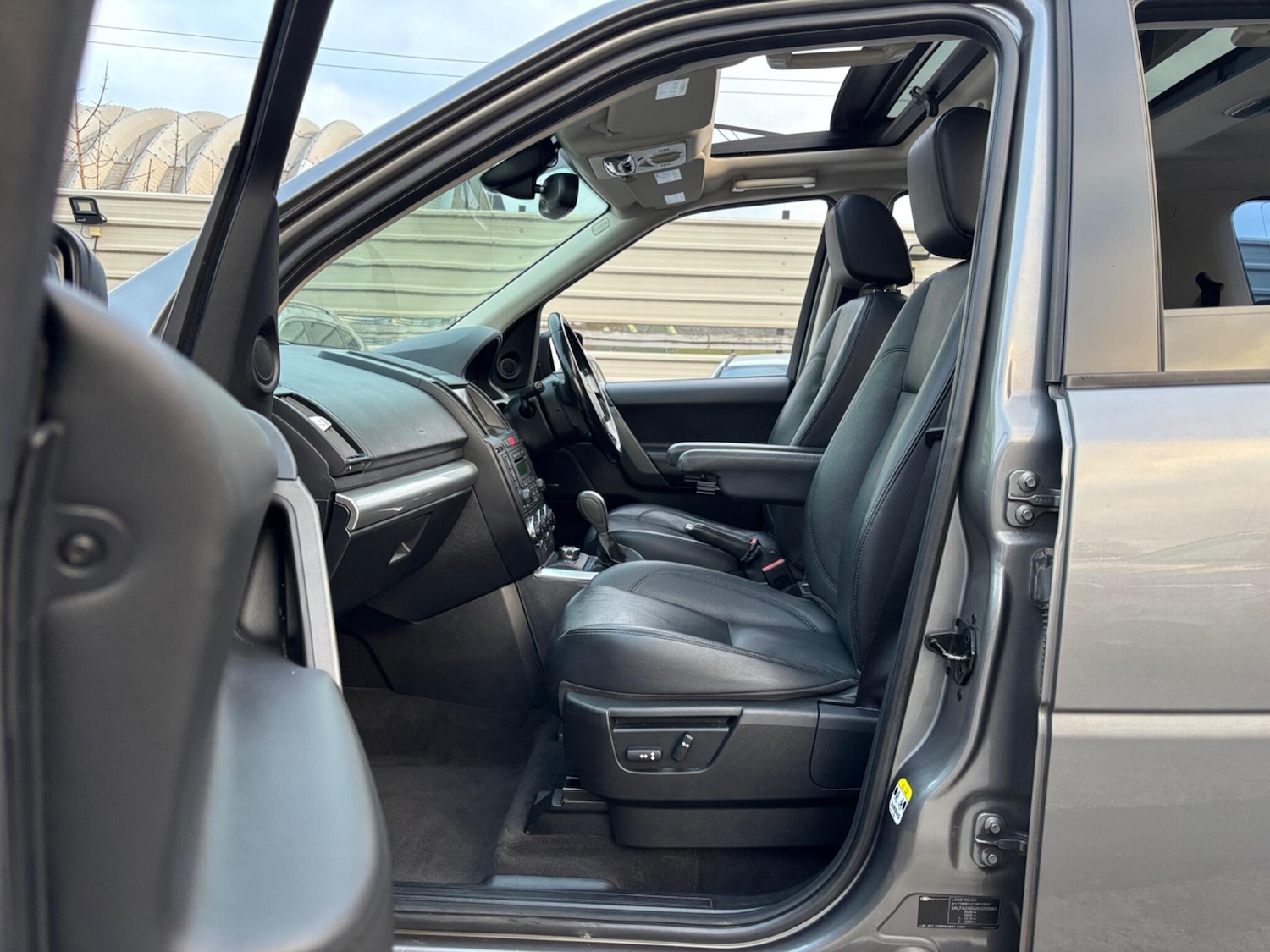 Used Land Rover Freelander 2010 for sale - 77074765: Photo 44