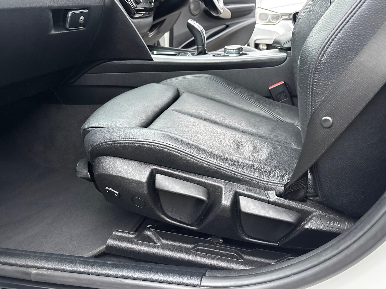 Used BMW 3 Series for sale - 77242677: Photo 65