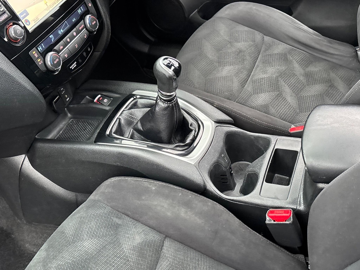 Used Nissan X-Trail 2016 for sale - 77120356: Photo 49