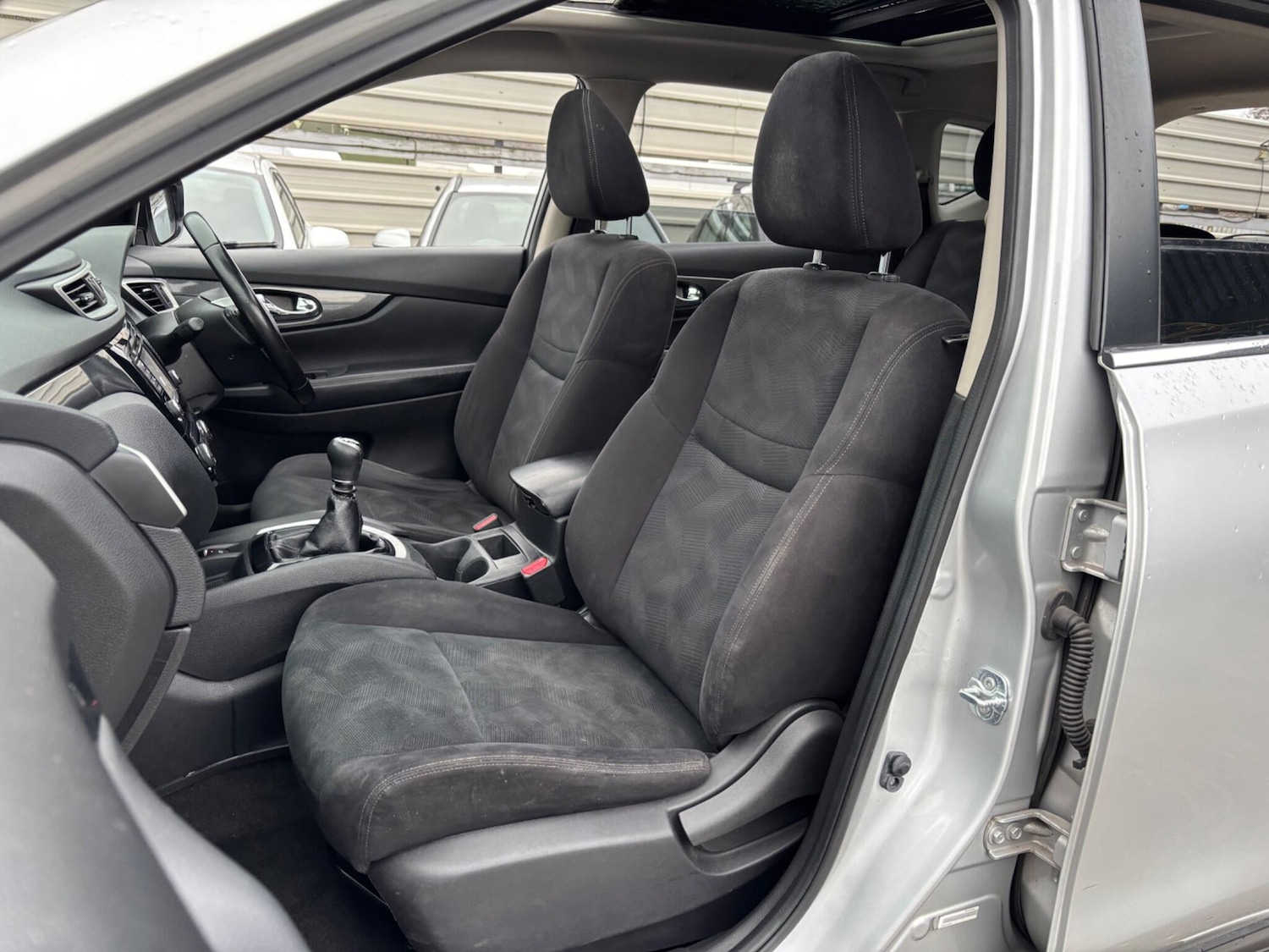 Used Nissan X-Trail 2016 for sale - 77120356: Photo 51