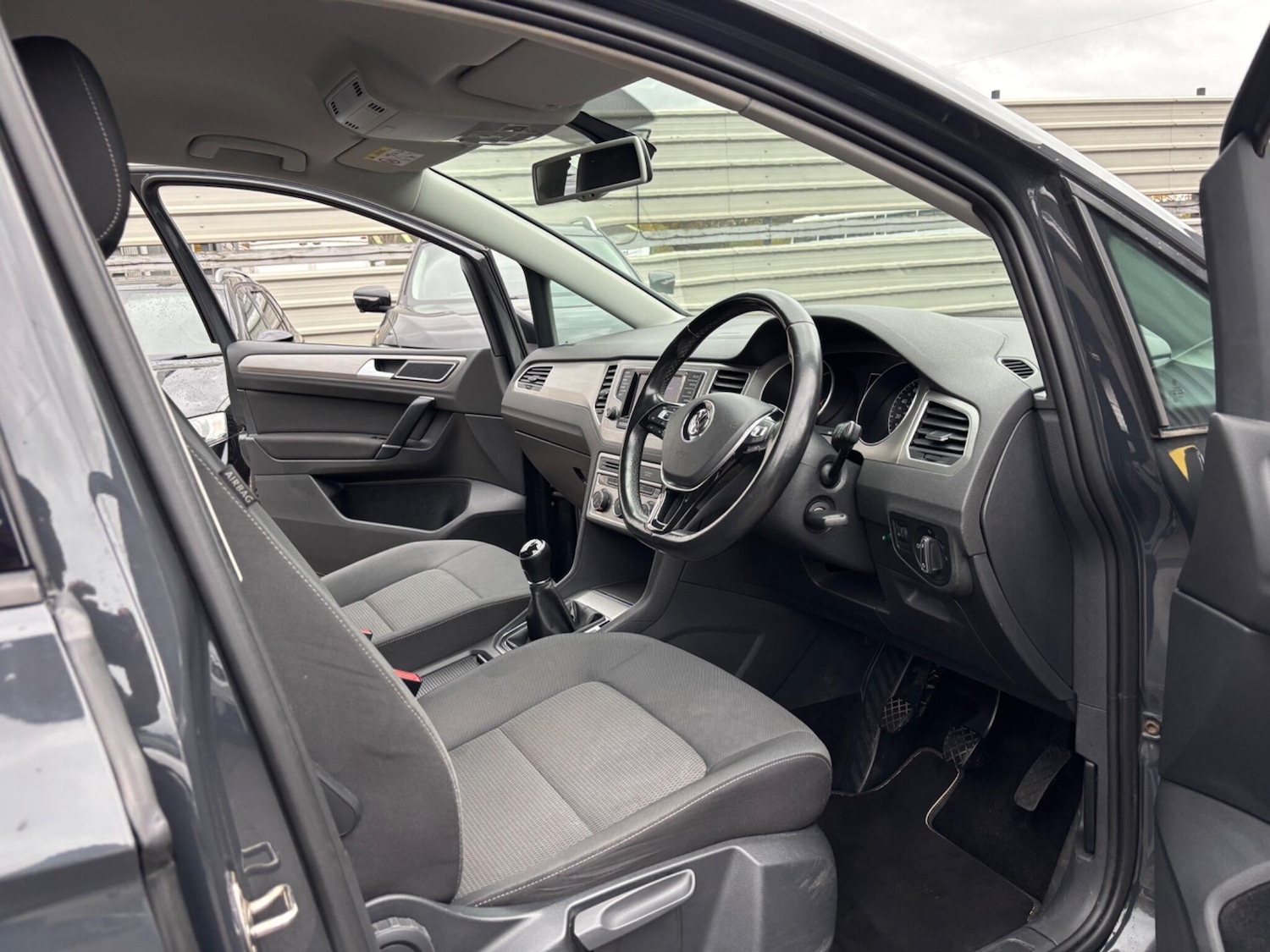 Used Volkswagen Golf SV 2015 for sale - 76585070: Photo 45