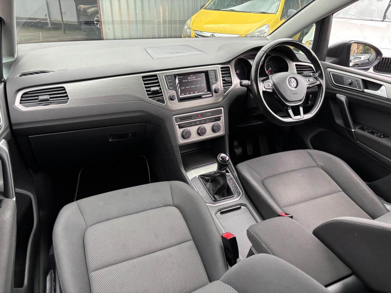 Used Volkswagen Golf SV 2015 for sale - 76585070: Photo 46