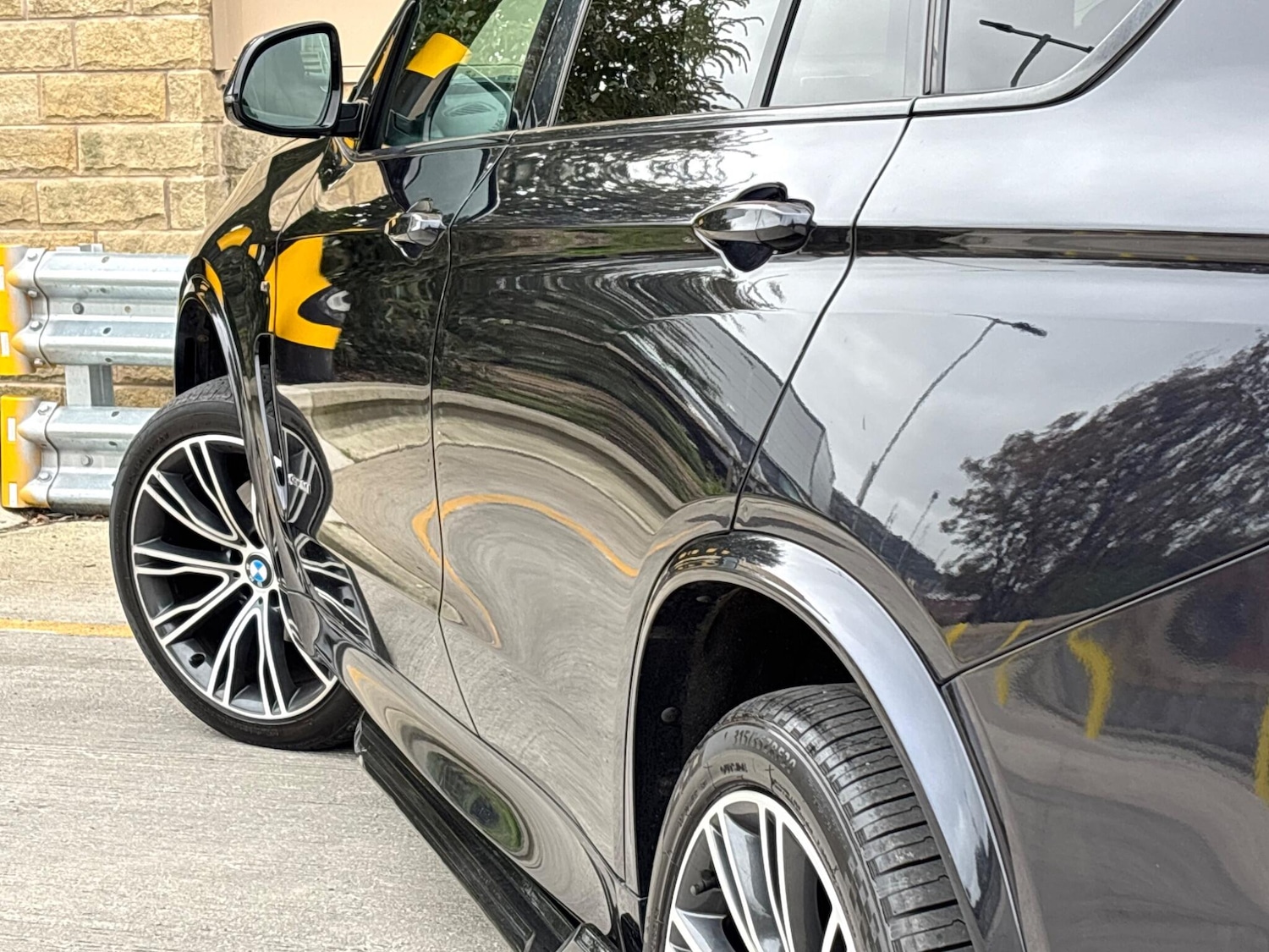 Used BMW X5 2014 for sale - 76592109: Photo 9