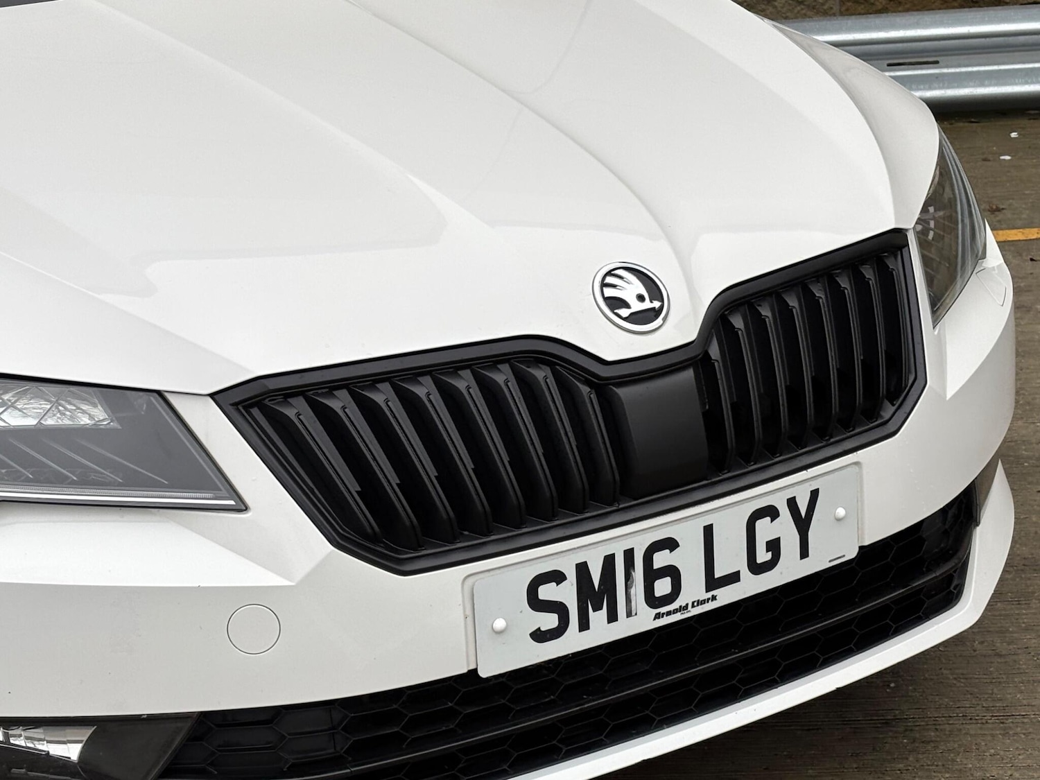 Used Skoda Superb 2016 for sale - 76935926: Photo 30