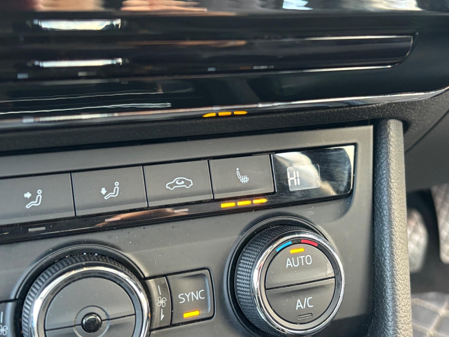 Used Skoda Superb 2016 for sale - 76935926: Photo 59