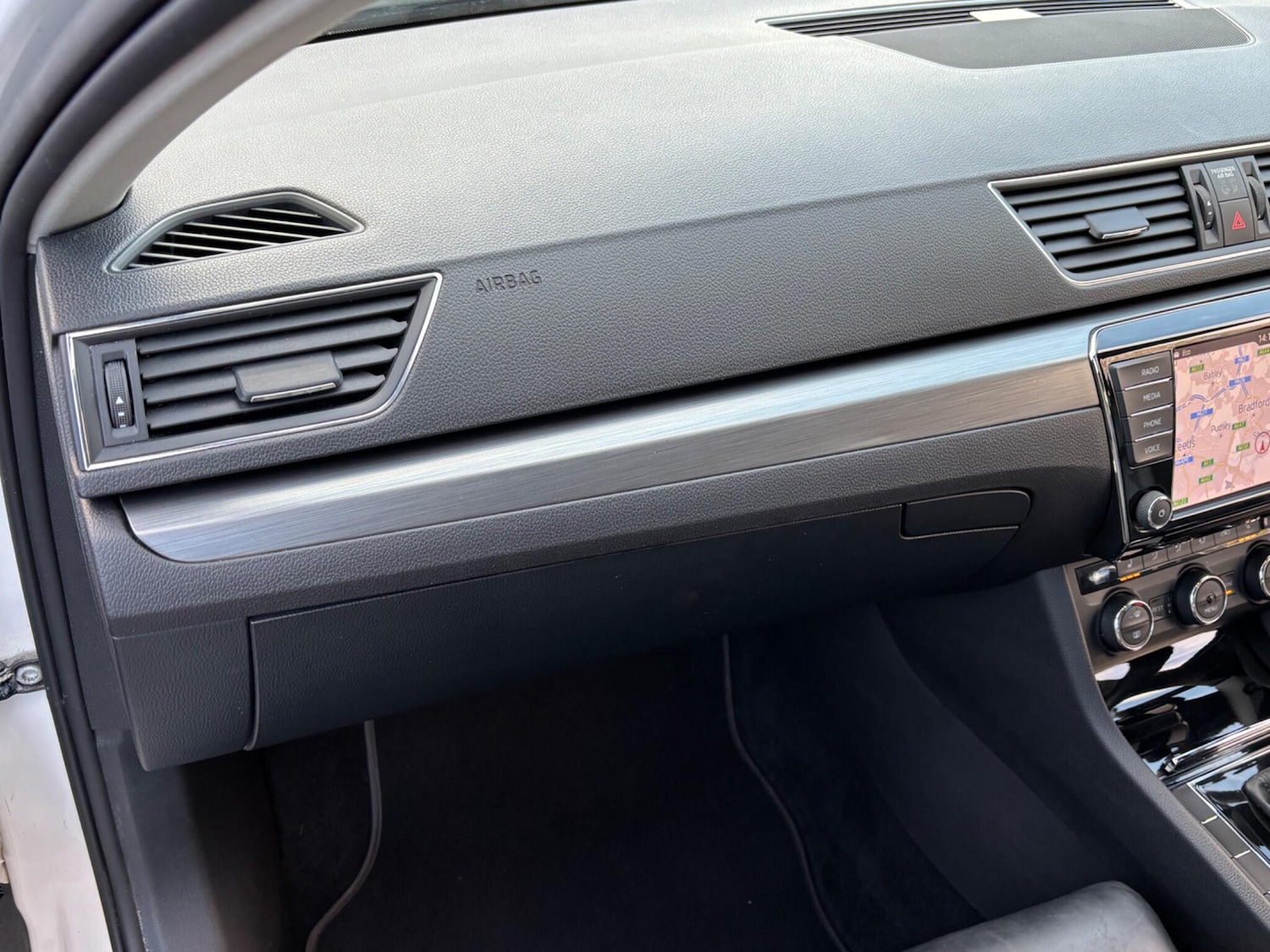 Used Skoda Superb 2016 for sale - 76935926: Photo 72