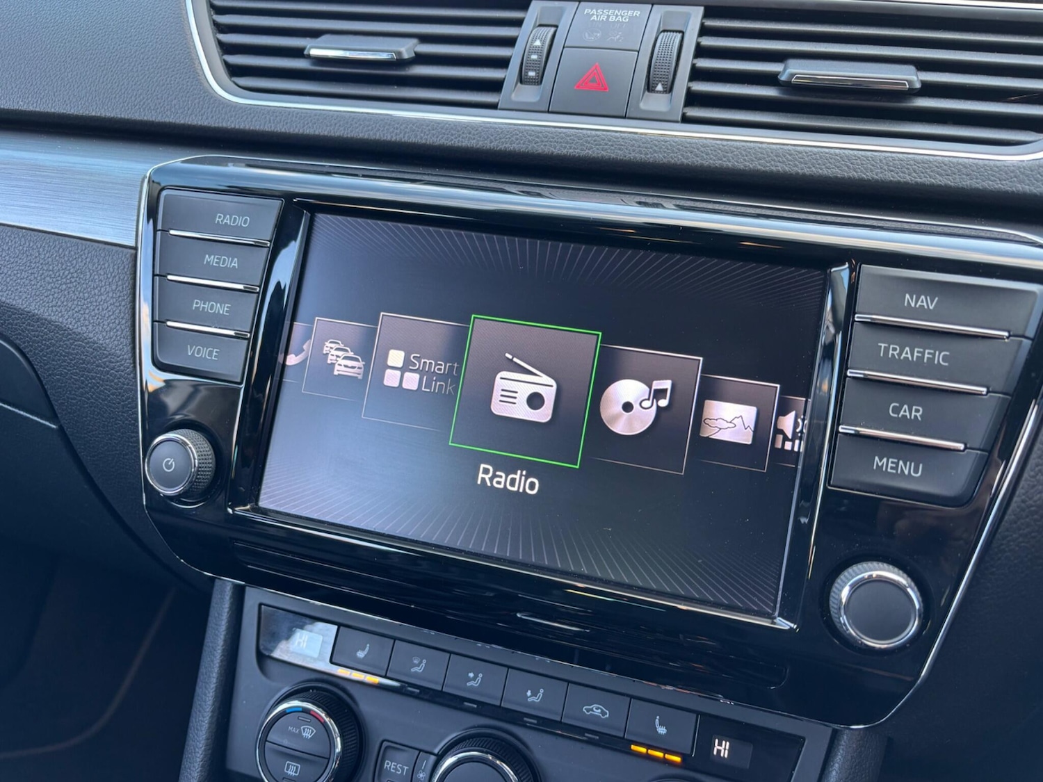 Used Skoda Superb 2016 for sale - 76935926: Photo 79