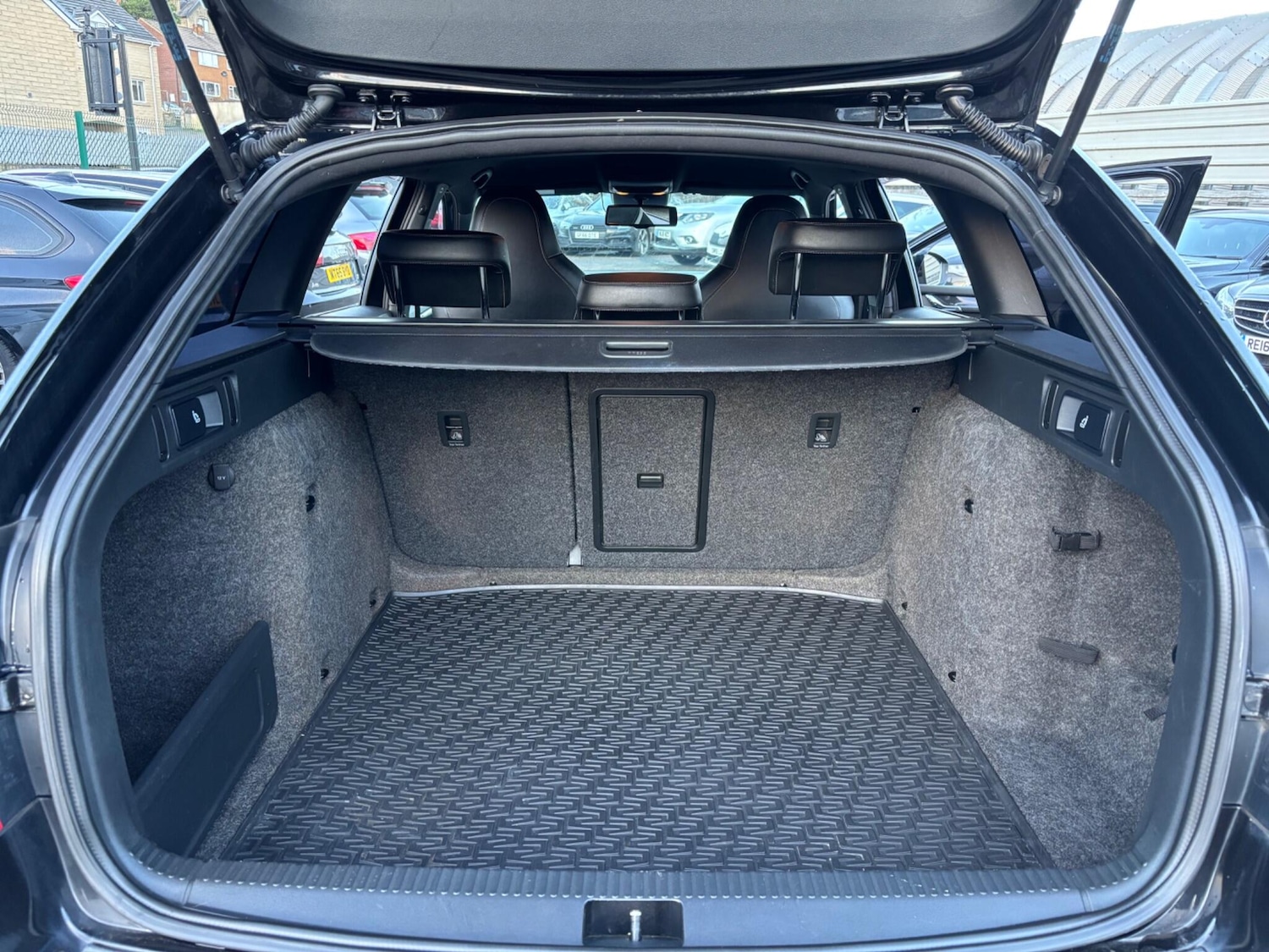 Used Skoda Octavia 2013 for sale - 77332001: Photo 21