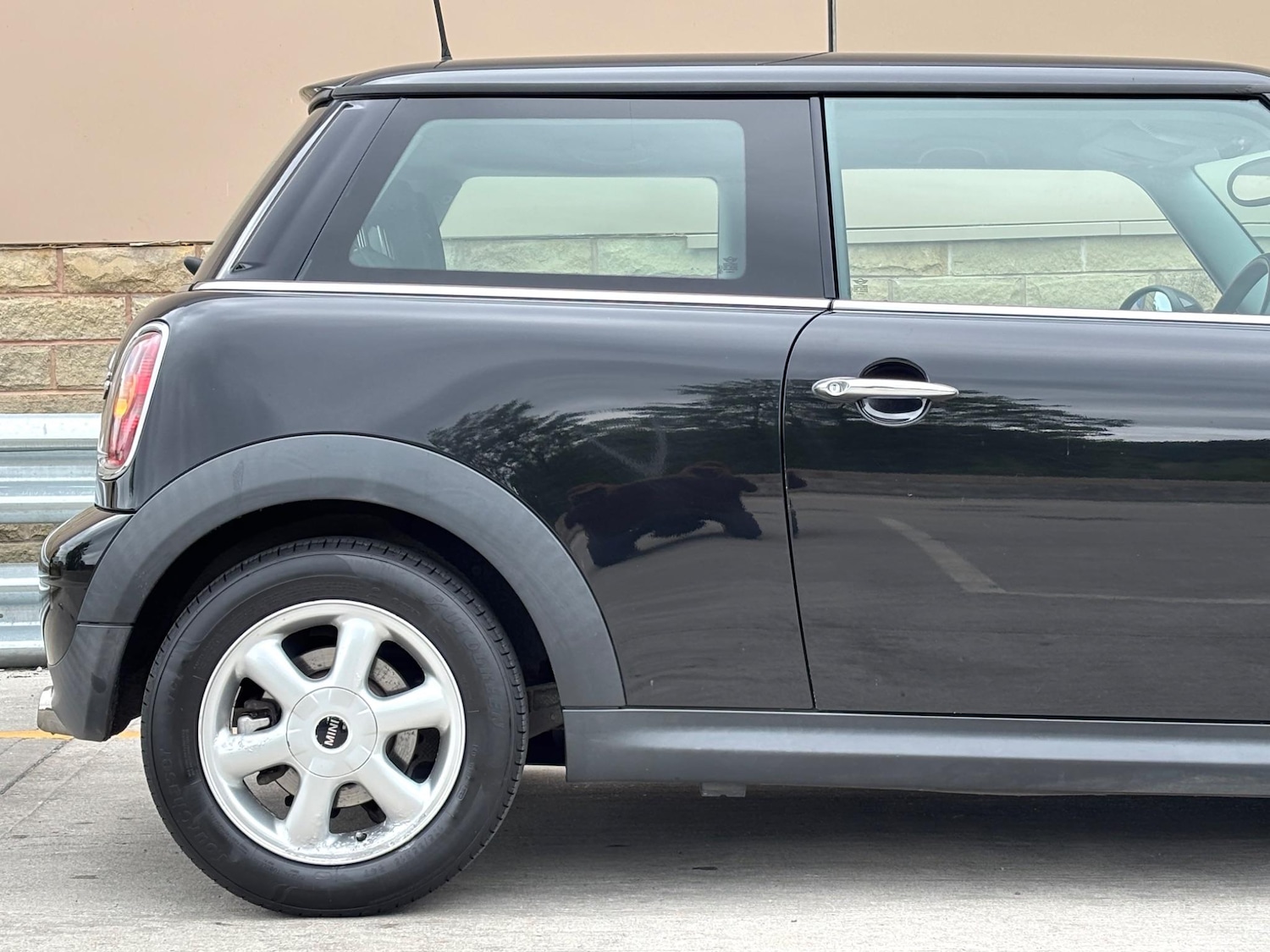 Vehicle 28