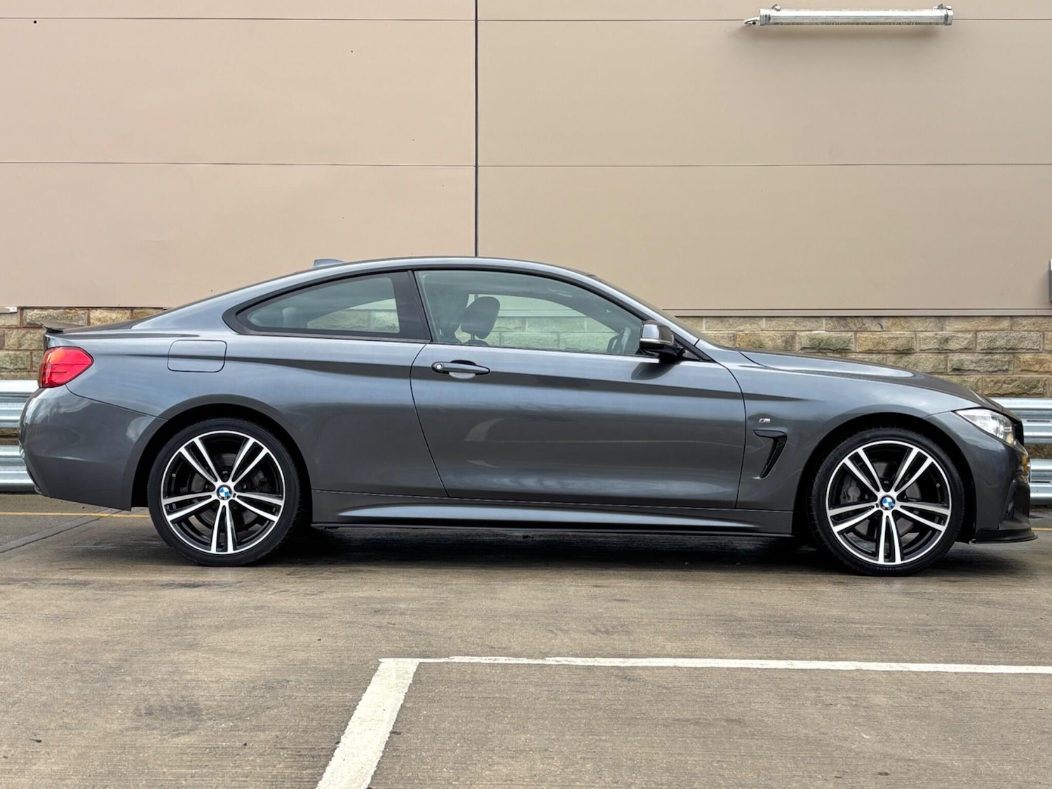 Used BMW 4 Series 2015 for sale - 76759521: Photo 5