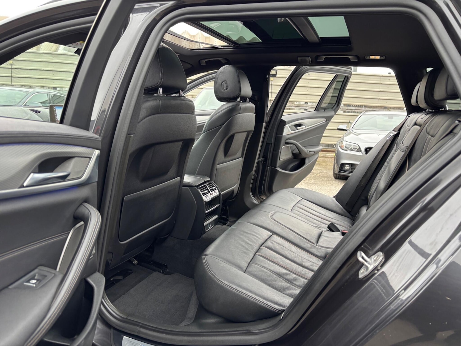 Used BMW 5 Series for sale - 77807880: Photo 19