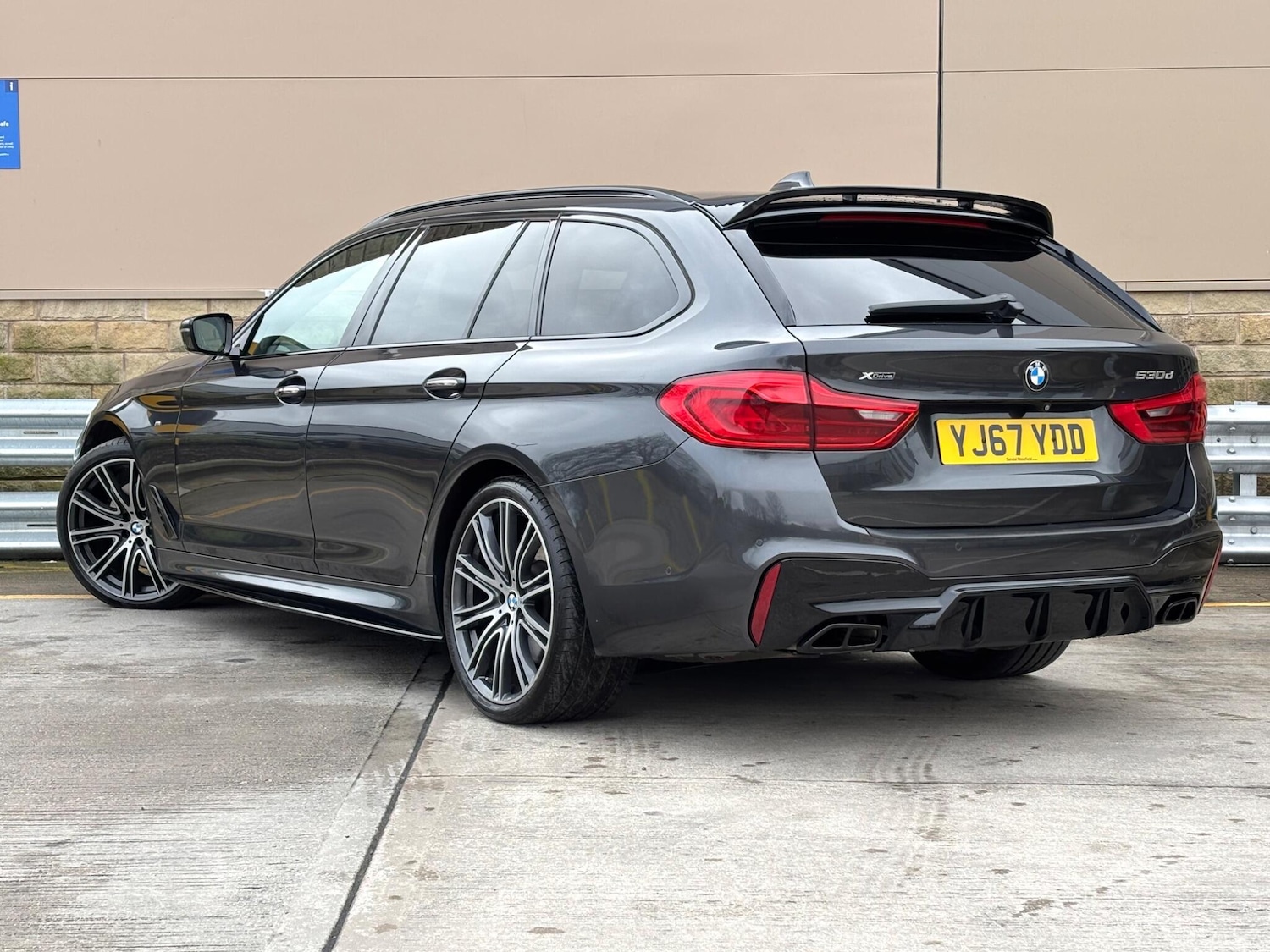 Used BMW 5 Series for sale - 77807880: Photo 3