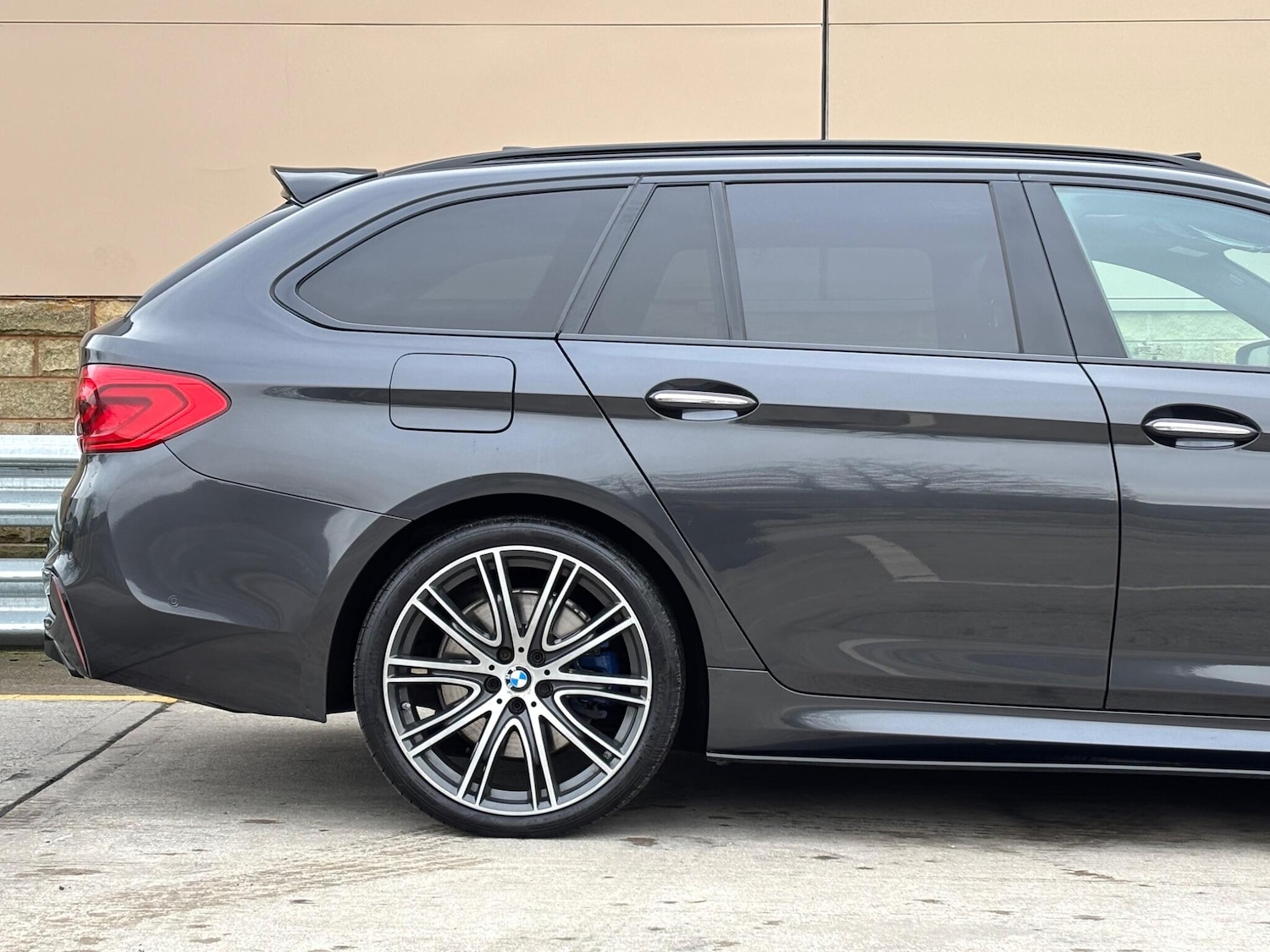 Used BMW 5 Series for sale - 77807880: Photo 36