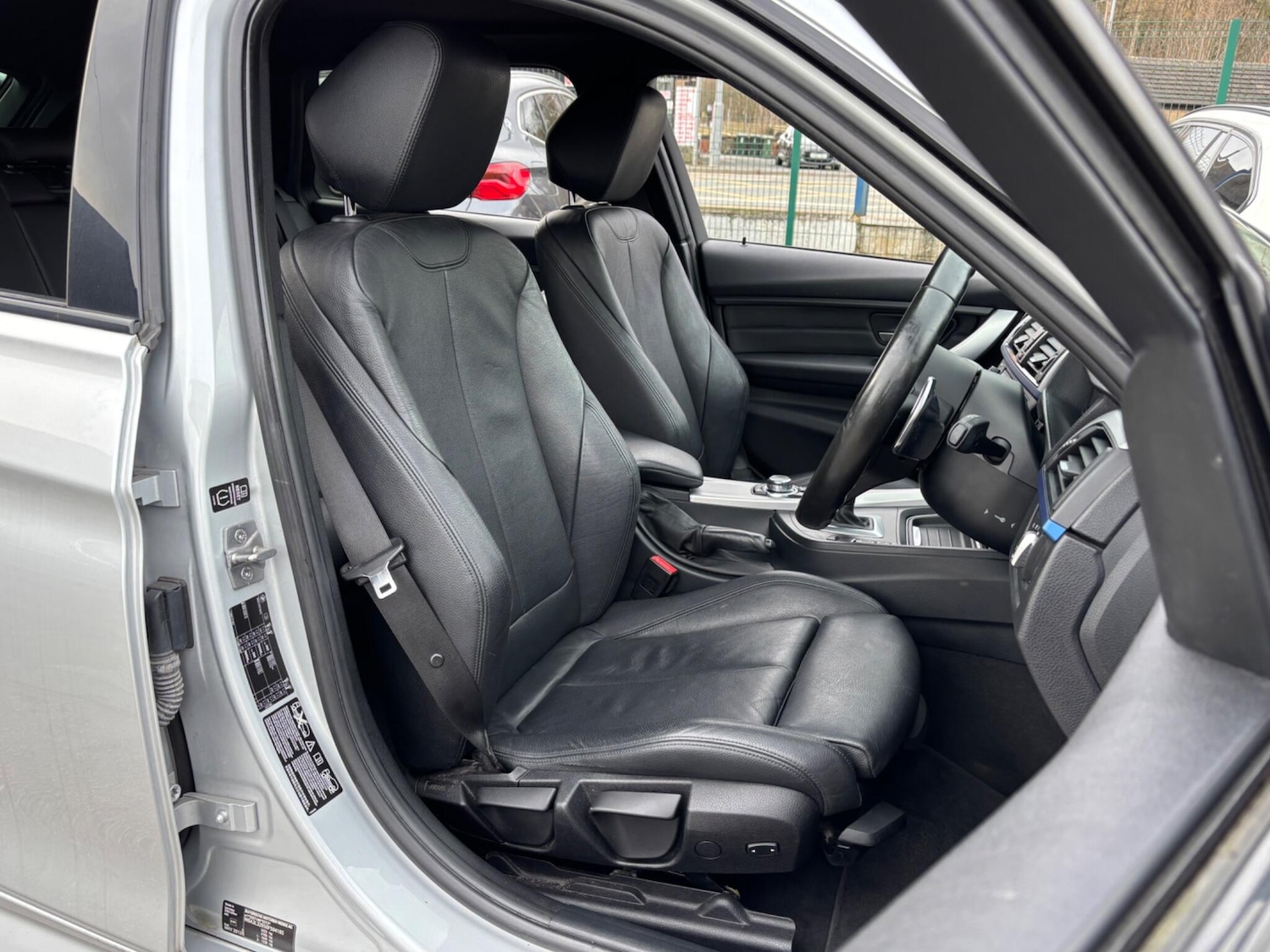 Used BMW 3 Series 2013 for sale - 77645778: Photo 21