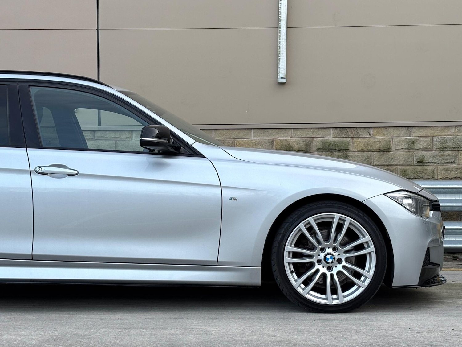 Used BMW 3 Series 2013 for sale - 77645778: Photo 44